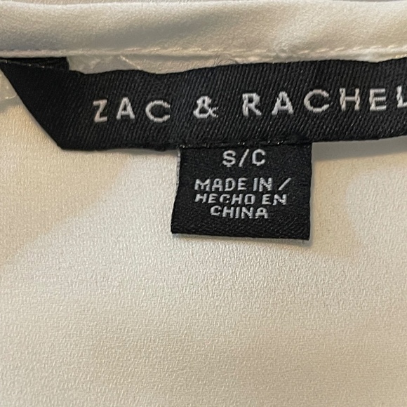 Zac & Rachel Creamy White Top With Shoulder Design- Size Small - Picture 5 of 6